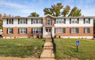 Cozy 2 Bedroom, 2 Bath Condo