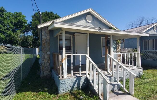 Cozy Plant City Bungalow