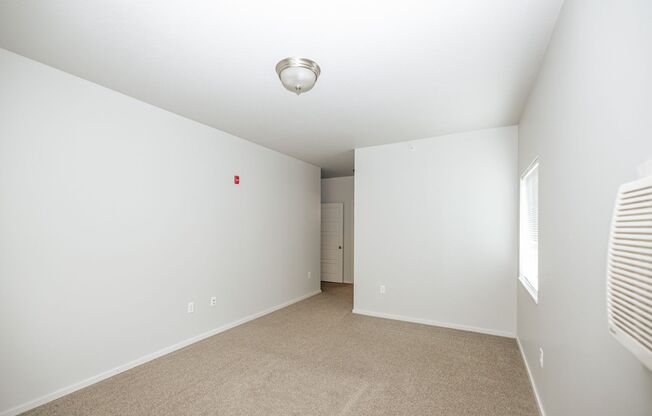 2 beds, 2 baths, 1,008 sqft, $1,730, Unit 232