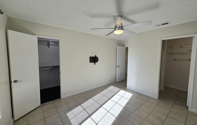 2 beds, 2 baths, $1,575, Unit # 1007