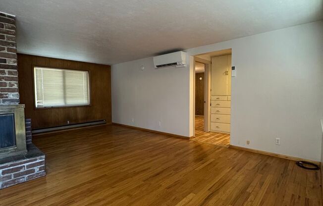 Cozy 2-Bed with Spacious Living, Parking, Pets OK!