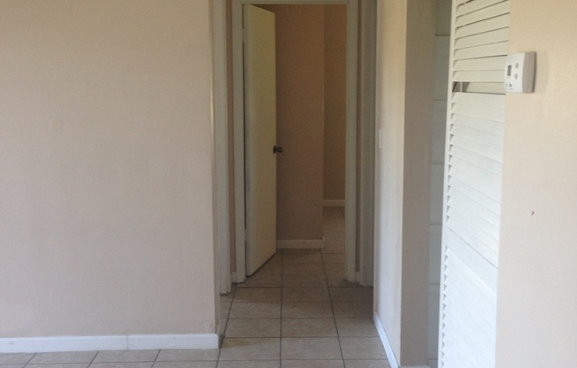 3 Bed 1 Bath Home | Pet Friendly | Washer Dryer Hook Ups | Section 8 Welcome