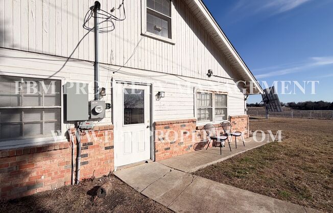 2200 COUNTRY CLUB RD