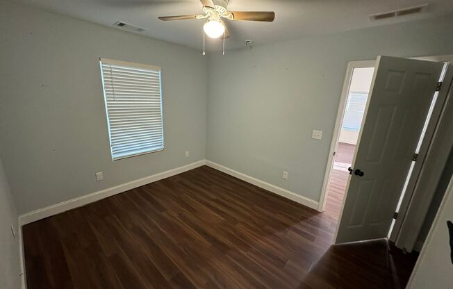 2 beds, 1 bath, $1,800