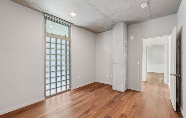 2 beds, 2 baths, 1,175 sqft, $5,995, Unit 806