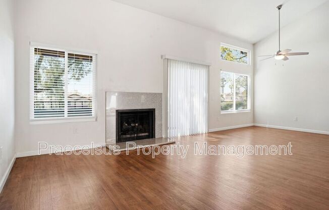 1535 APACHE DR