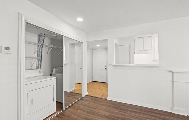 2 beds, 2 baths, 853 sqft, $1,500, Unit #360