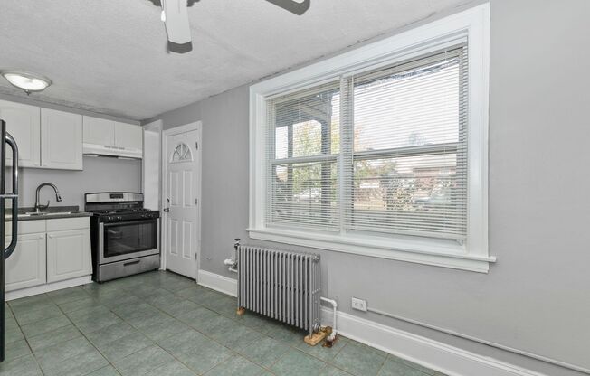 102-108 Memorial Dr