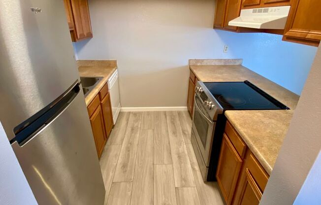 2 beds, 2 baths, $1,595, Unit # 225