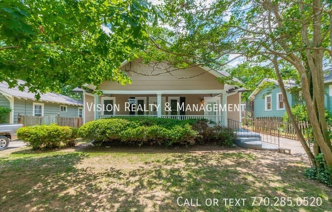 1143 GRACEWOOD AVE