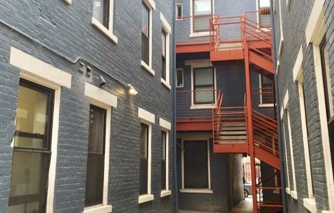 1404-06 Walnut