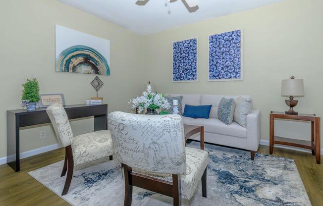 Gateway Grove Apartments - Apartment Living in La Porte, TX