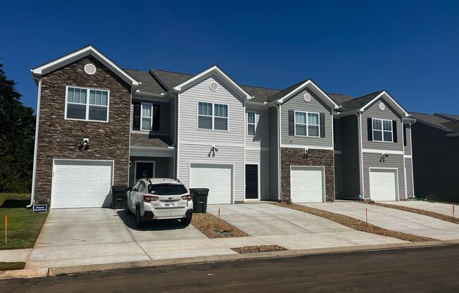 Greer- Brookside Ridge - NEW CONSTRUCTION 3 BR/2.5 BA Townhome with Community Amenities!