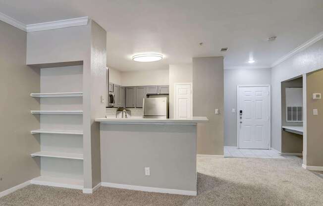 1 bed, 1 bath, 819 sqft, $1,139