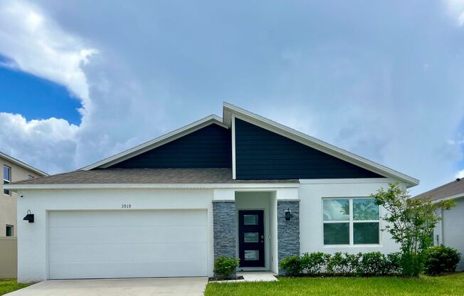 Like-New 3 Bedroom Home in Buena Lago – Saint Cloud, FL