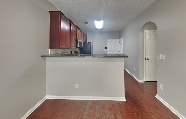 2157 CAPELLA CIR SW