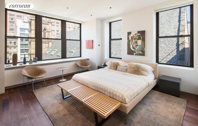 345 W 13 ST