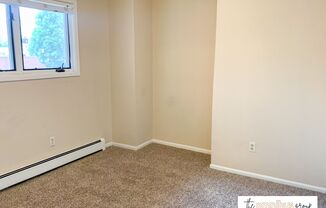 2 beds, 1 bath, 640 sqft, $1,995, Unit 209