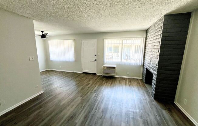 2 beds, 1 bath, 750 sqft, $1,998, Unit 213
