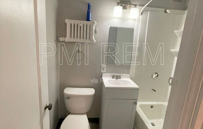 Studio, 1 bath, 250 sqft, $635, Unit 305