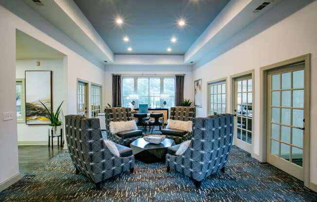 the preserve at ballantyne commons community living room