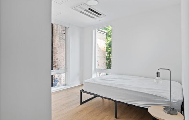 1 bed, 1 bath, $1,800