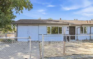 1718 GRAND AVE