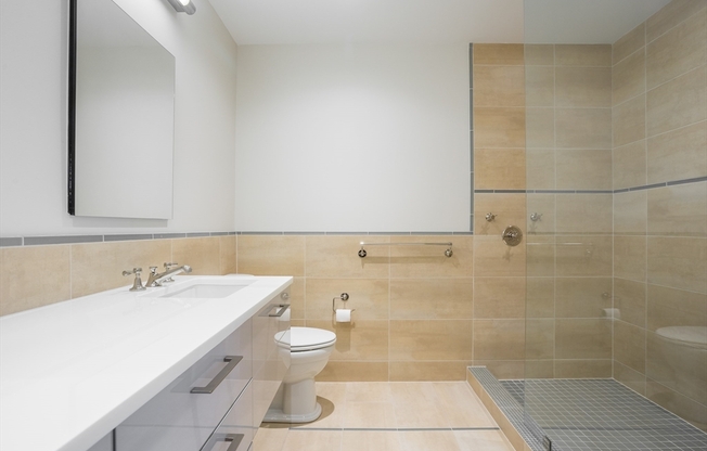 2 beds, 2 baths, 1,378 sqft, $8,500, Unit 1202