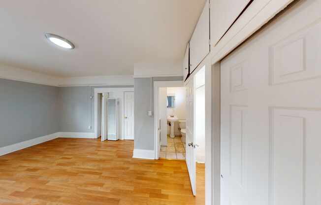 1832 Fruitvale Avenue