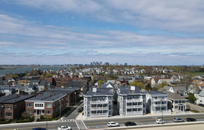 Studio, 1 bath, 400 sqft, $1,595, Unit 90 Win #08A