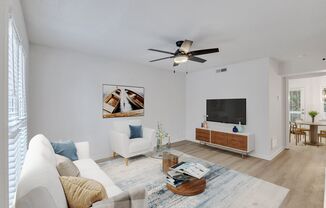 104-106 N Franklin St