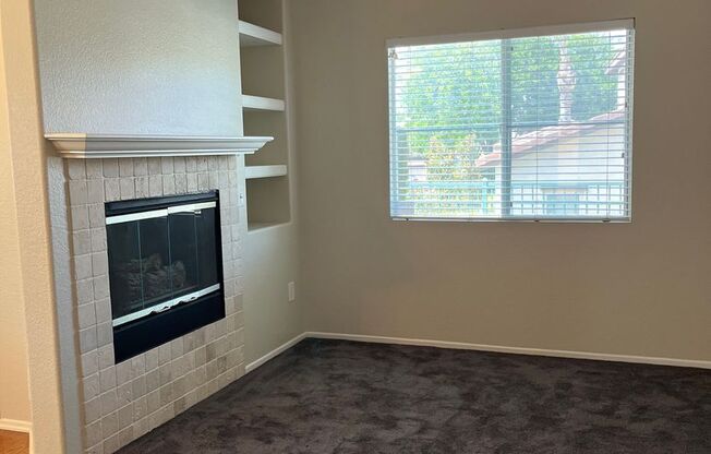 3 Bedroom 2 1/2 bath Murrieta Townhome