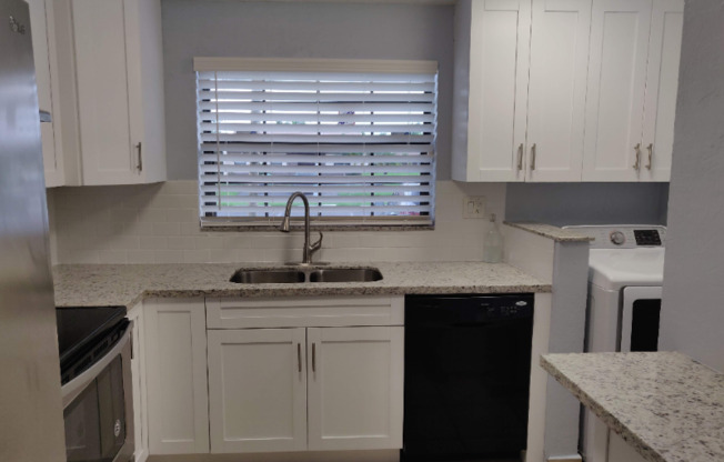 11012 SW 123 CT