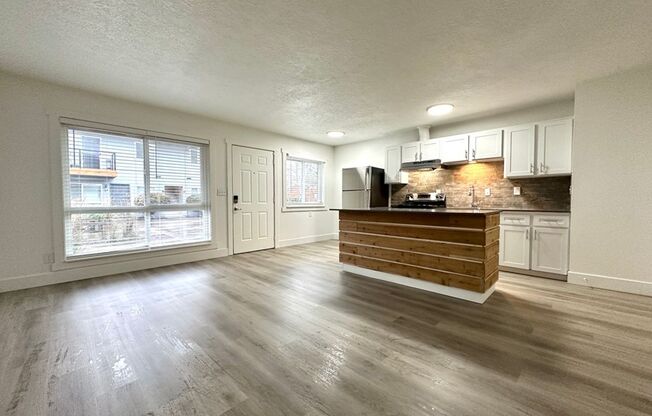 1 bed, 1 bath, 550 sqft, $1,295, Unit 5