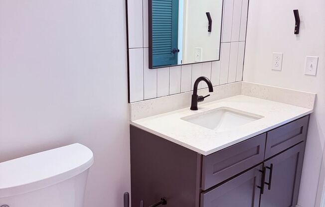 1 bed, 1 bath, 635 sqft, $1,900, Unit Unit 502