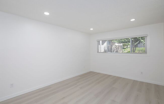 2 beds, 2 baths, 1,246 sqft, $2,400, Unit 022