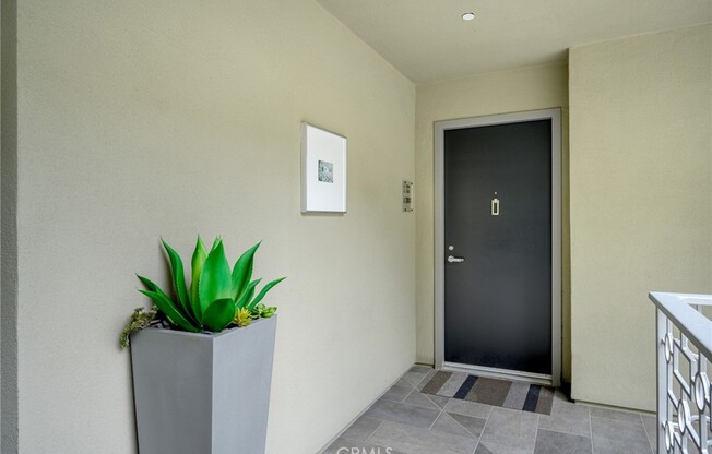 11023 Fruitland Dr Apt 104