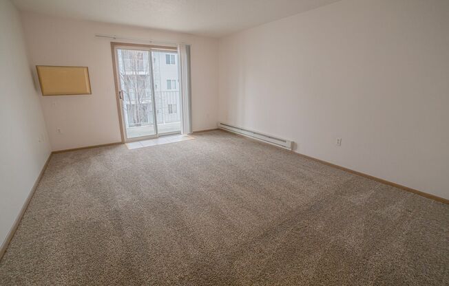 2 beds, 1 bath, 830 sqft, $855, Unit 1710-303