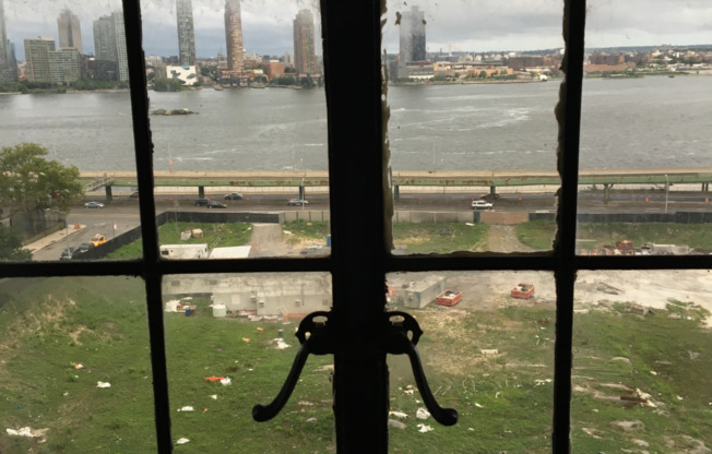 Studio, 1 bath, $2,650, Unit 527