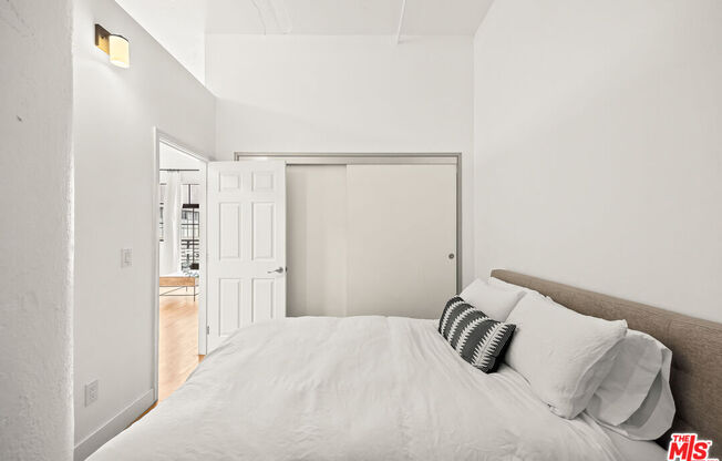 Studio, 1 bath, 707 sqft, $2,290, Unit 628
