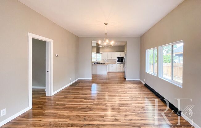 3BR Bremerton Home with Vintage Charm & Modern Comforts