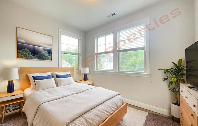 Brand New Carpet and Fresh Paint! Charming 3 Story, 3 Bedroom, 3.5 Bathroom Townhome End-Unit w/ 1 Car-Garage @ The Green at Scotts Mill, Apex! Available Now!