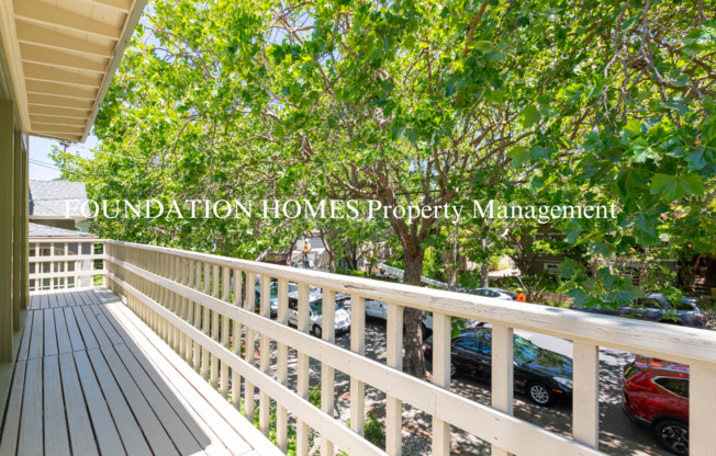 Bright & Spacious 2BD/1BA Upper-Level Duplex in Gerstle Park! FOUNDATION