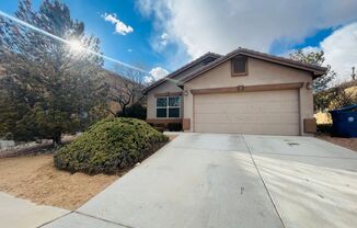 4 bed 2 bath home in Huning Ranch.