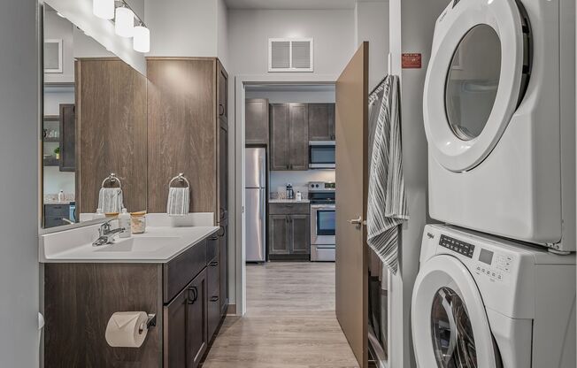 1 bed, 1 bath, 605 sqft, $1,525, Unit 201