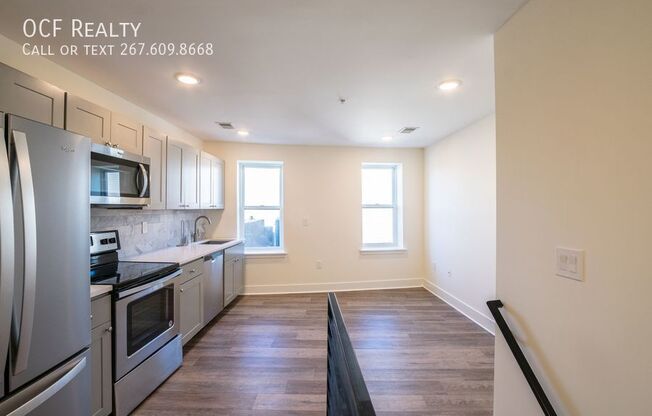 2444 Frankford Ave