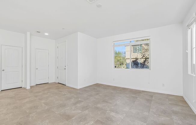 SOLAR PANELS!!! 2-STORY 3-BEDROOM HOME IN INSPIRADA - HENDERSON!