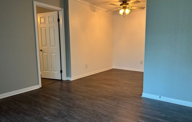 1 bed, 1 bath, 550 sqft, $2,140, Unit 1371N