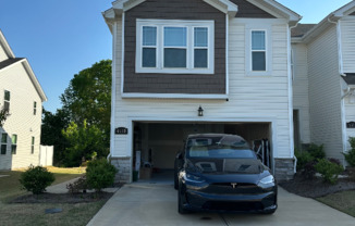 4513 IRON OAK LN