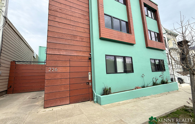 Bright 2BR/1BA Apartment with Parking in San Francisco